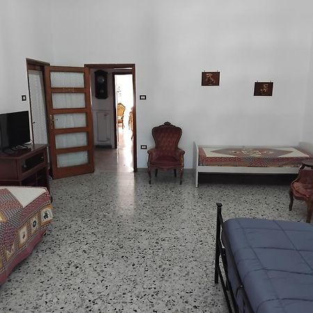 A Casa Di Adele Bed & Breakfast Caserta Luaran gambar