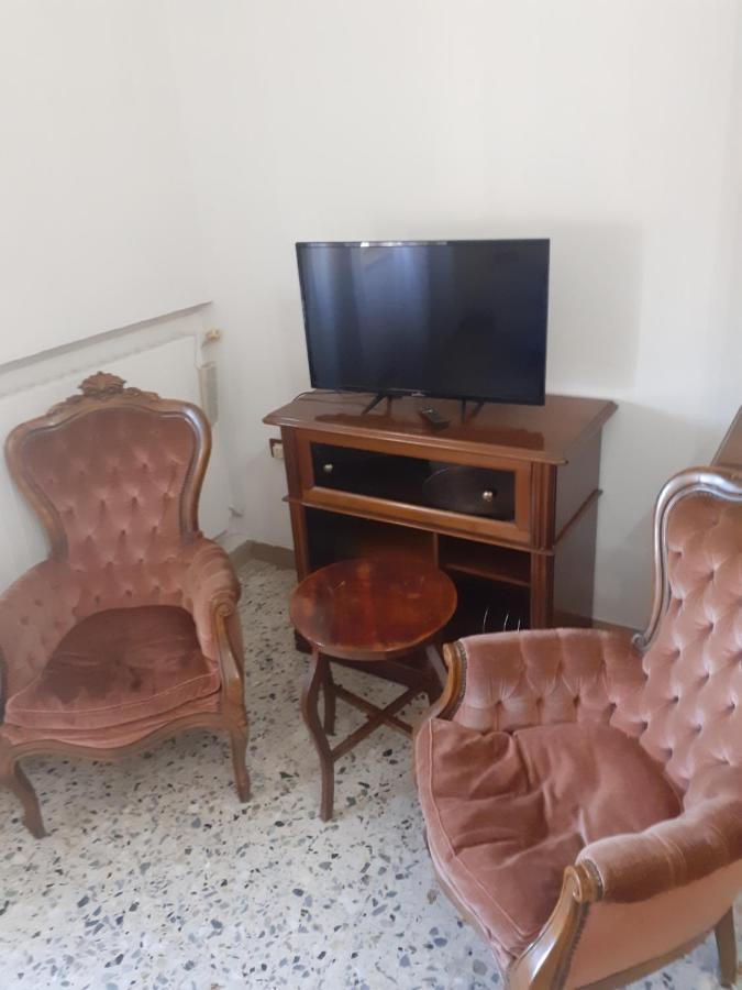 A Casa Di Adele Bed & Breakfast Caserta Luaran gambar