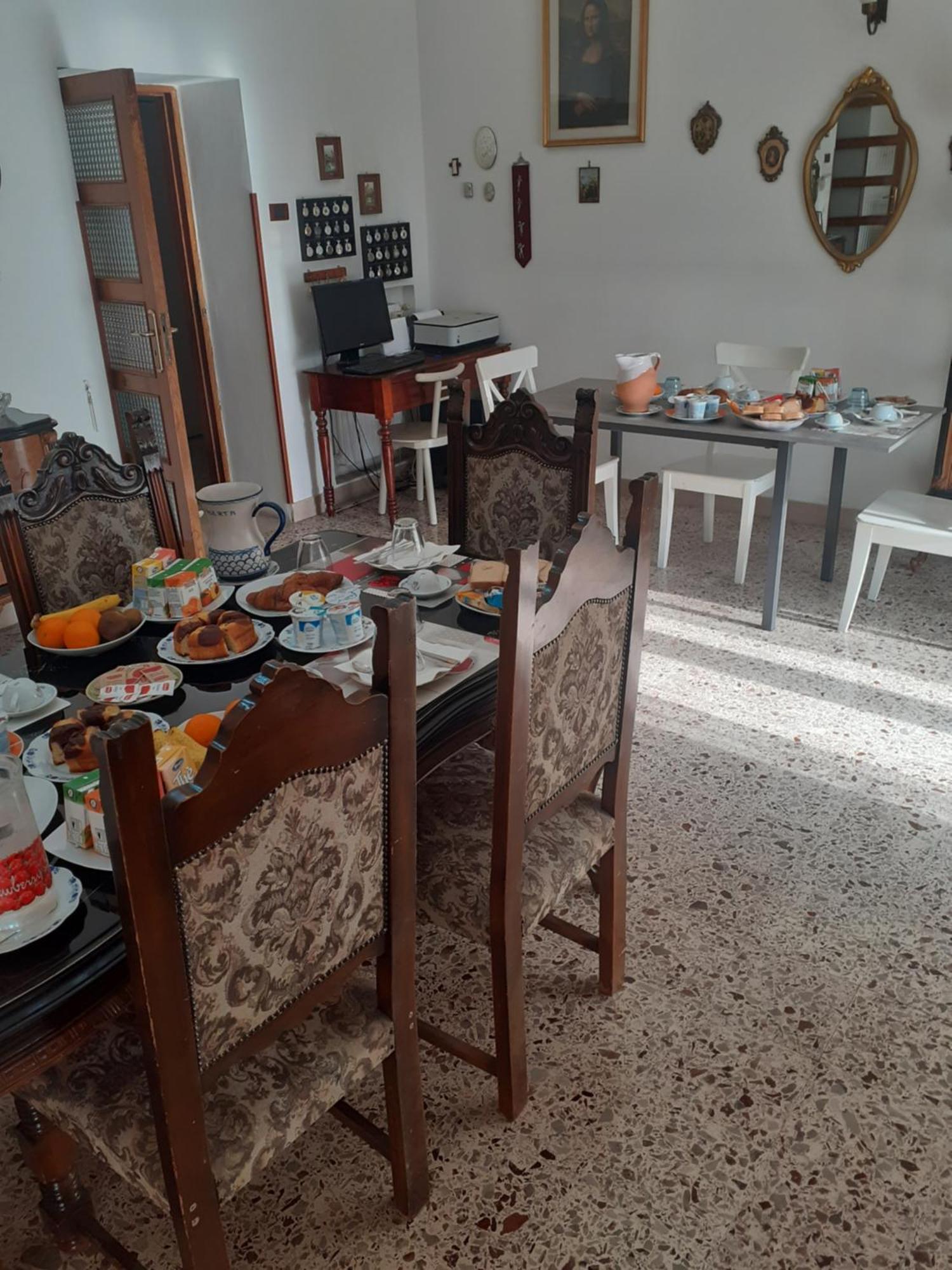 A Casa Di Adele Bed & Breakfast Caserta Luaran gambar